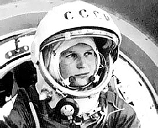 602820-jpg - El 16 de junio de 1963, a los 26 años, la cosmonauta soviética se convirtió en la primera mujer que viajó al Espacio.
