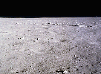603071-jpg - Sobre esta zona lunar caminaron los primeros hombres: Neil Armstrong y Edwin Aldrin. Mientras Michael Collins orbitaba la Luna en el módulo 