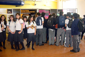 Nuevos Materiales: el Juego de los Átomos