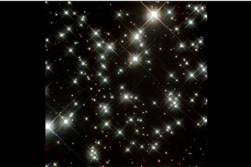 915515-jpg - El telescopio Hubble está de cumpleaños 